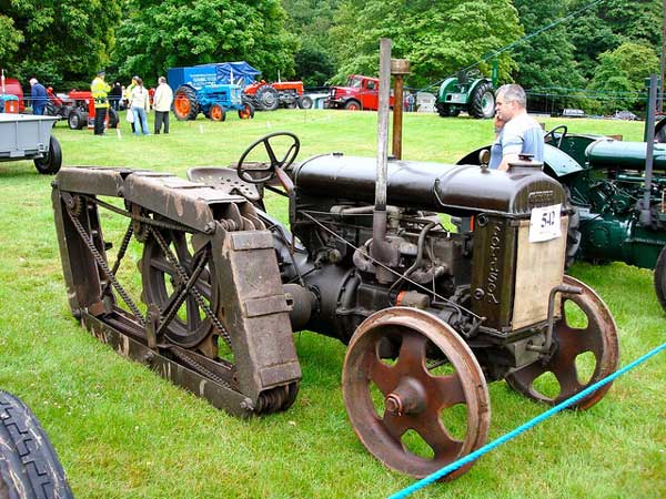 Tractorul Fordson N Rotaped (3)